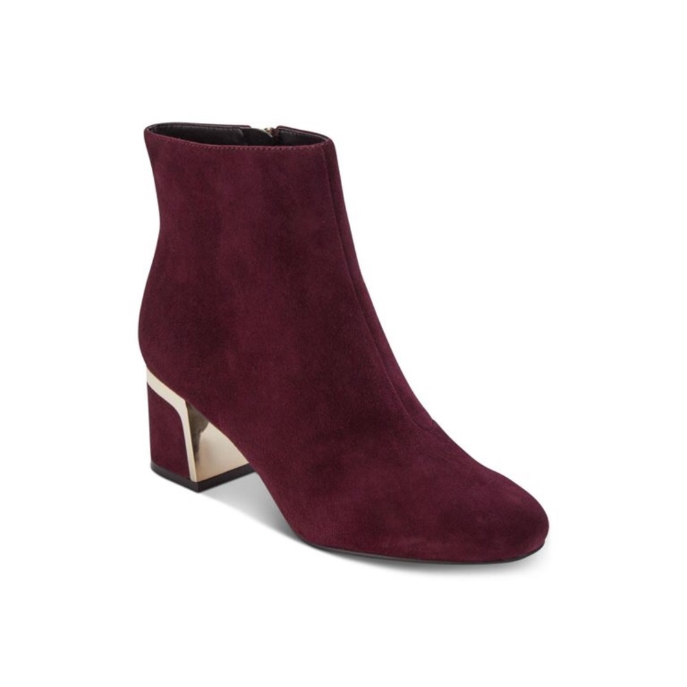Like new DKNY boots